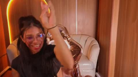 alina_b_ online show from 27, 5, 2026