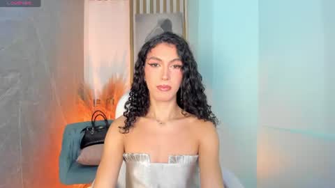 AlliceMackenzie online show from 15, 6, 2026