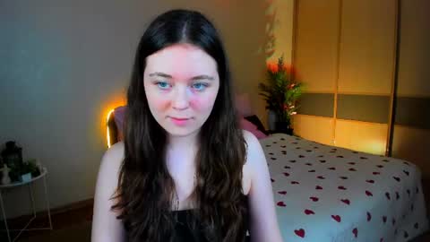 alluringeyess online show from 11, 6, 2026