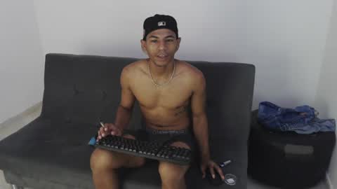 alphas_latins online show from 11, 6, 2026