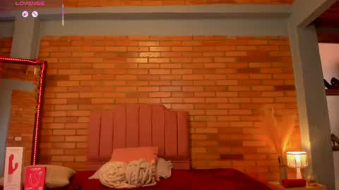 Hi Im AmaiaHelp me reach 100 likes online show from 20, 6, 2026