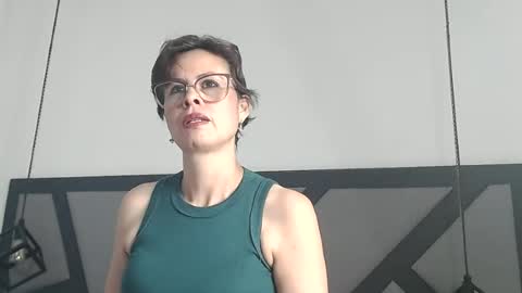 amanda_ramirez online show from 18, 6, 2026