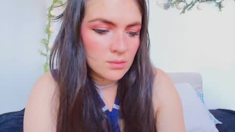 Amara Vega  online show from 7, 6, 2026