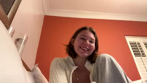 Amara Elise online show from 15, 1, 2025