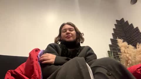 Amara Elise online show from 19, 1, 2025