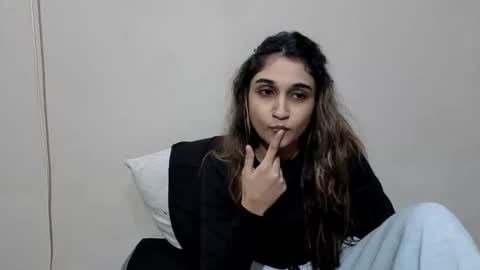 Amber online show from 7, 6, 2026