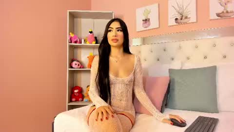 Snapshot of amber_rosen chatting on 19, 6, 2026 A M B E R online show from 19, 6, 2026