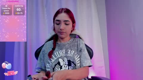 Snapshot of amberbaker21 chatting on 4, 2, 2025 Amber Baker online show from 4, 2, 2025