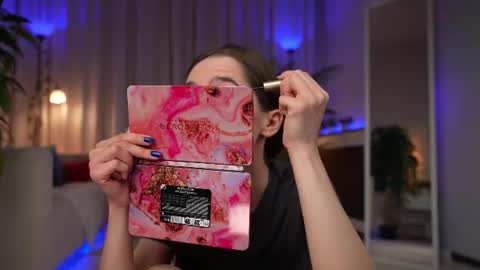 Amy  online show from 22, 6, 2026