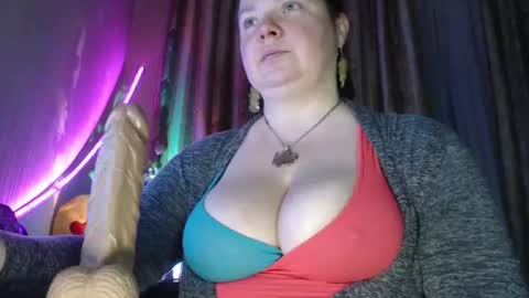amorelara online show from 18, 6, 2026