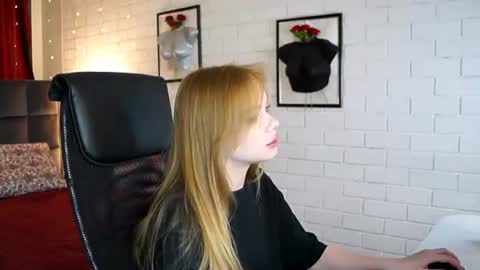 Amy online show from 18, 6, 2026