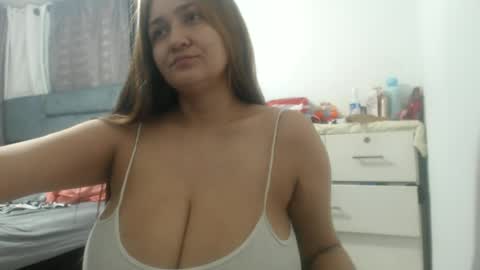 analy_hot online show from 12, 6, 2026
