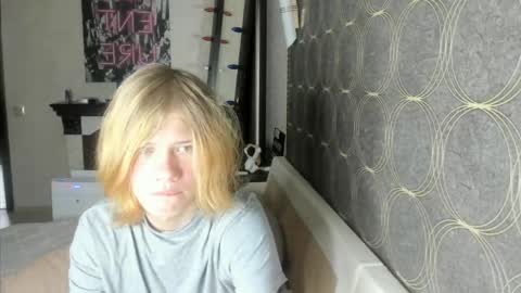 Andrew online show from 25, 4, 2026