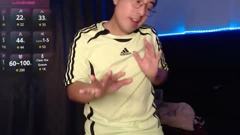 Snapshot of andrewmhilton_ chatting on 20, 2, 2026 andrewmhilton_ online show from 20, 2, 2026