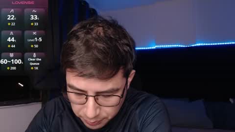 andrewmhilton_ online show from 16, 6, 2026