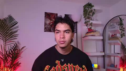 andypalmerr online show from 9, 6, 2026