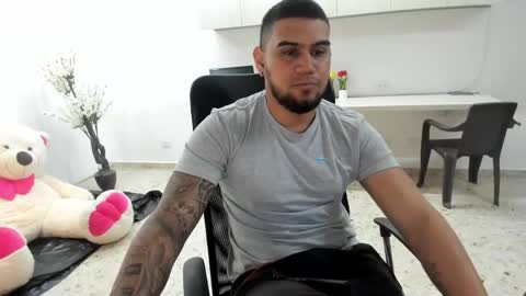 angel__tattoo online show from 30, 5, 2026