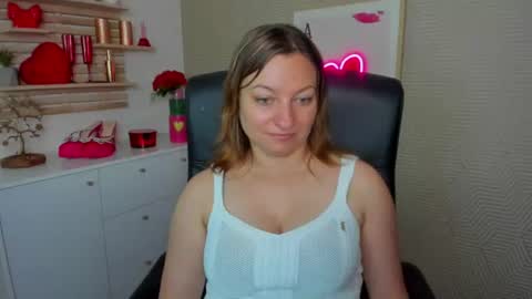 Angela online show from 12, 6, 2026