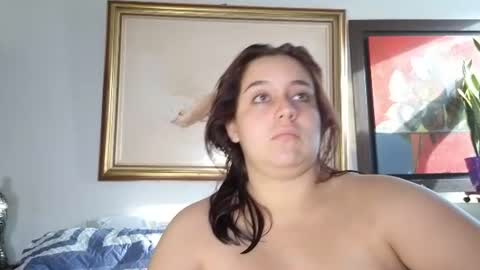 Snapshot of angelamax1 chatting on 18, 6, 2026 Max y Angela independent model online show from 18, 6, 2026