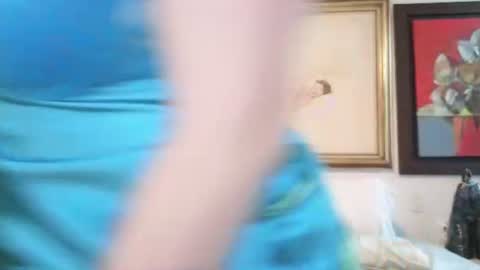 Snapshot of angelamax1 chatting on 27, 6, 2026 Max y Angela independent model online show from 27, 6, 2026