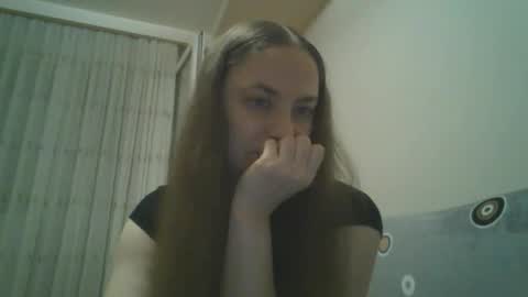 Angelina 26 online show from 17, 4, 2026