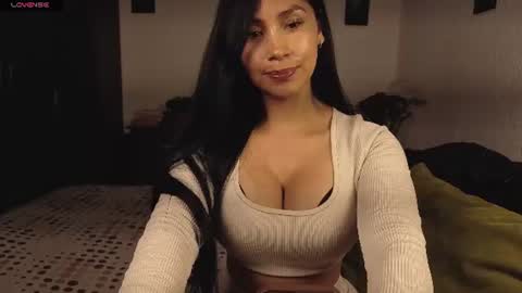 Snapshot of angellaisabella chatting on 12, 6, 2026 ANGELA ISABELLA online show from 12, 6, 2026