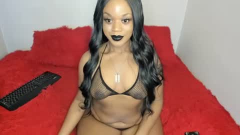 Snapshot of angellaveyparsons chatting on 16, 6, 2026 Angel Lavey-Parsons online show from 16, 6, 2026