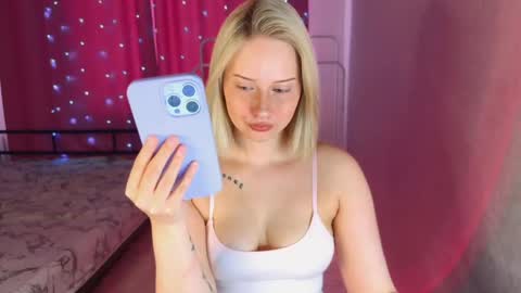 Cutie online show from 16, 4, 2026