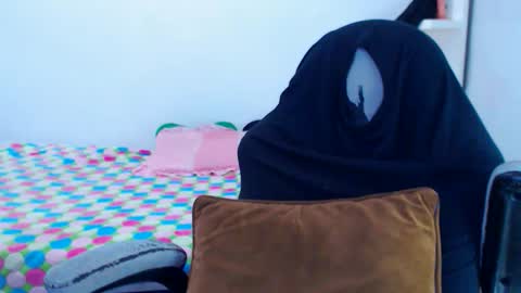 Snapshot of angie_dreamgirl chatting on 11, 6, 2026 IG angie dreamgirl01 online show from 11, 6, 2026