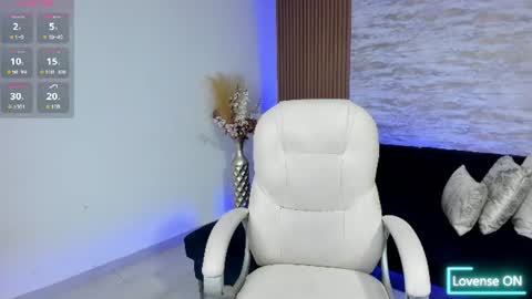 angie_smith_x online show from 15, 6, 2026