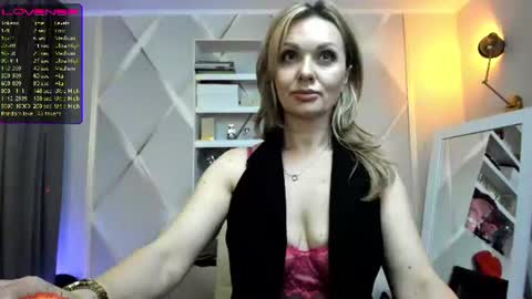 Anita online show from 19, 6, 2026