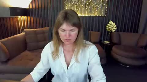 Annabel online show from 18, 6, 2026