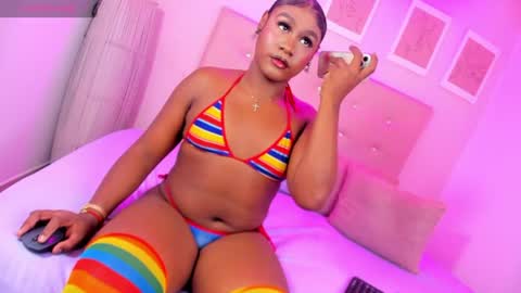 annie_dolce_ online show from 22, 6, 2026