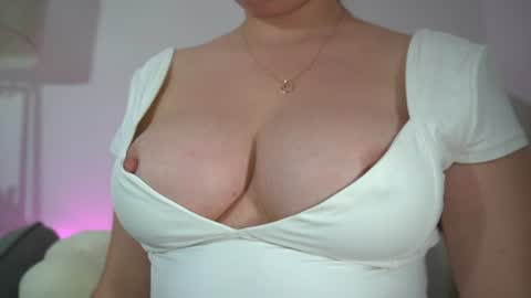 Anny online show from 11, 6, 2026