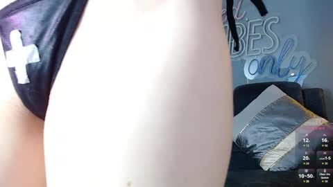 anny_loves online show from 27, 5, 2026
