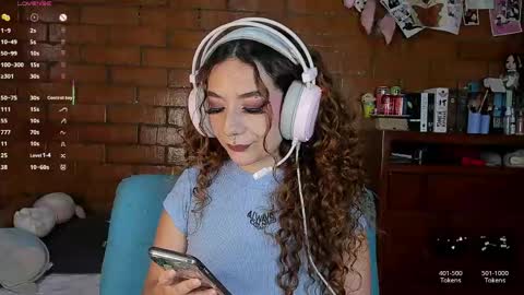 Anny  IG online show from 4, 6, 2026