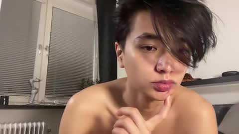 Snapshot of anokibaby chatting on 7, 12, 2024 asiantwinkboy online show from 7, 12, 2024