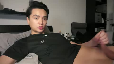 Snapshot of anokibaby chatting on 8, 12, 2024 asiantwinkboy online show from 8, 12, 2024