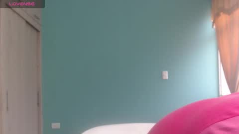 Snapshot of anthonela_queen chatting on 15, 12, 2025 Anthonela Queen online show from 15, 12, 2025