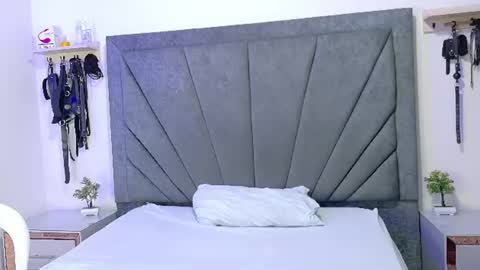 antonellarossi_os online show from 19, 6, 2026