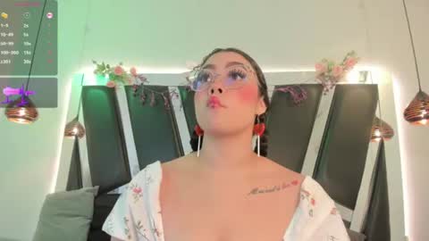 A N T O N E L L E  online show from 14, 6, 2026