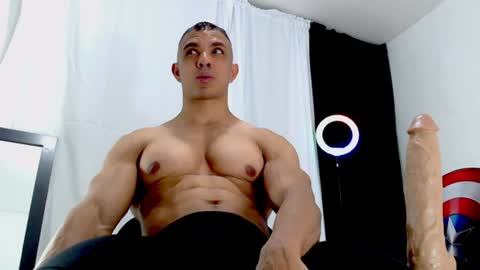 Instagram miguelangel1802  online show from 18, 6, 2026