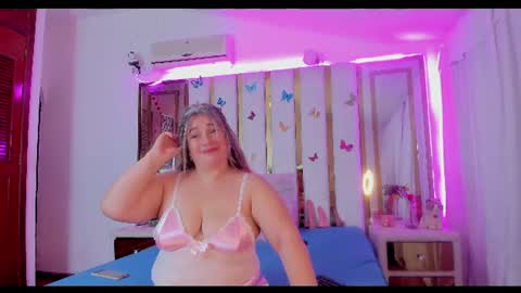 Anyela  online show from 18, 6, 2026