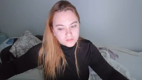 appleyummybuns online show from 17, 6, 2026