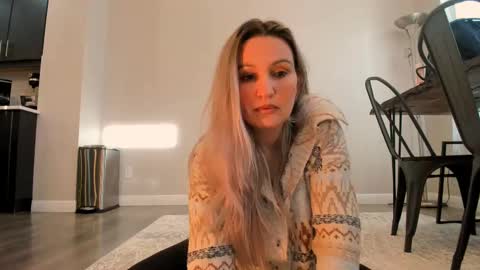 Audrey Im usually online every single day except sundays from  and 20 pm uk time online show from 26, 9, 2025