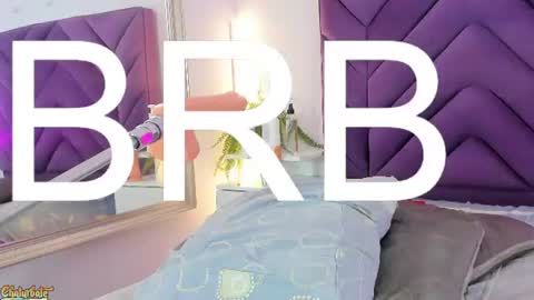 aprilberri online show from 7, 7, 2026