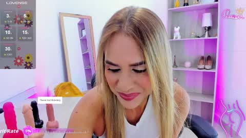 Snapshot of arisha_davis chatting on 4, 4, 2026 arisha_davis online show from 4, 4, 2026