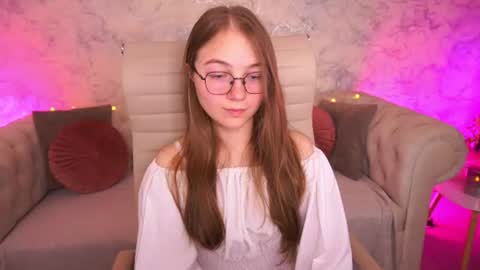 arrinawair online show from 22, 6, 2026
