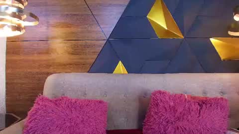 sofia online show from 12, 6, 2026