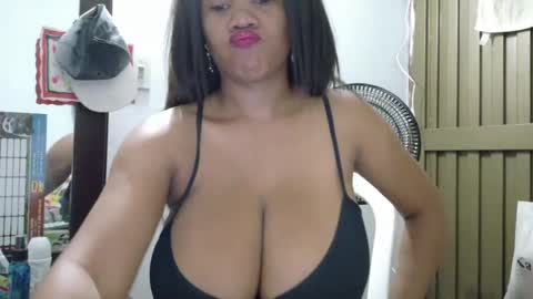 ashanty_1012 online show from 18, 6, 2026